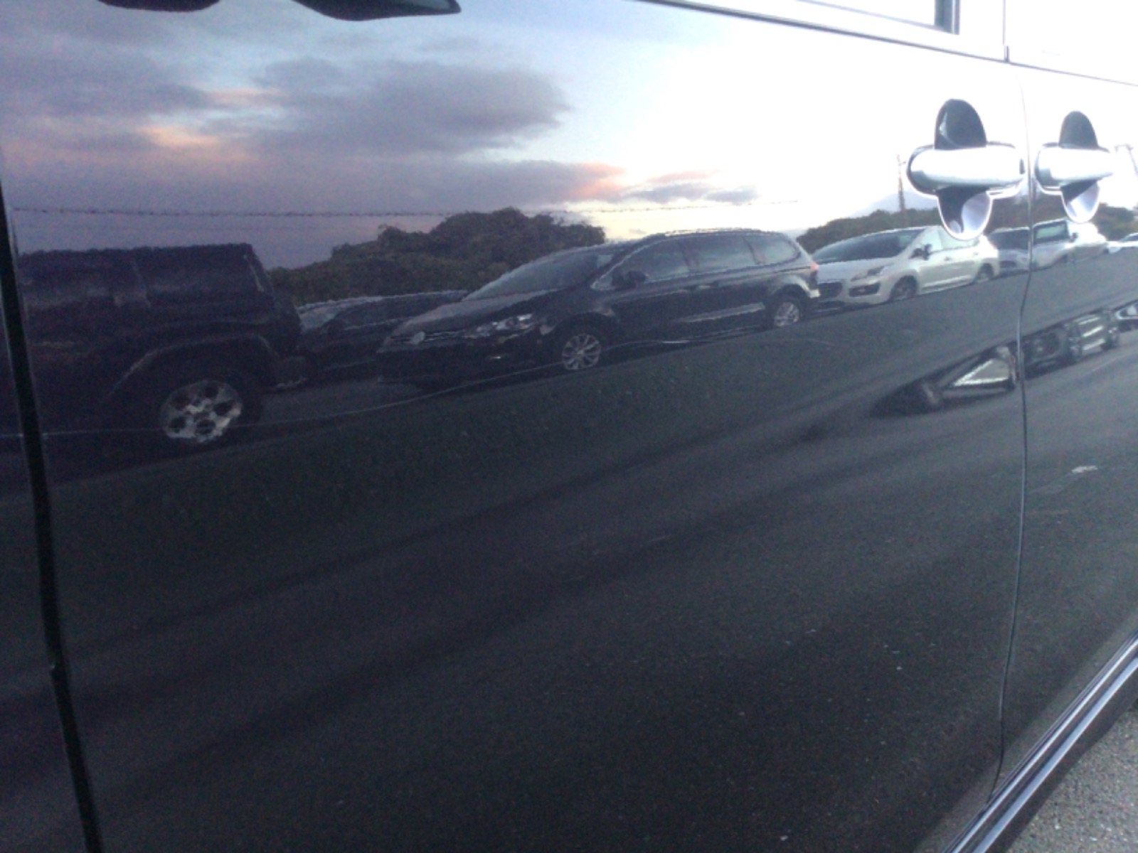 キズ・ヘコミ_17