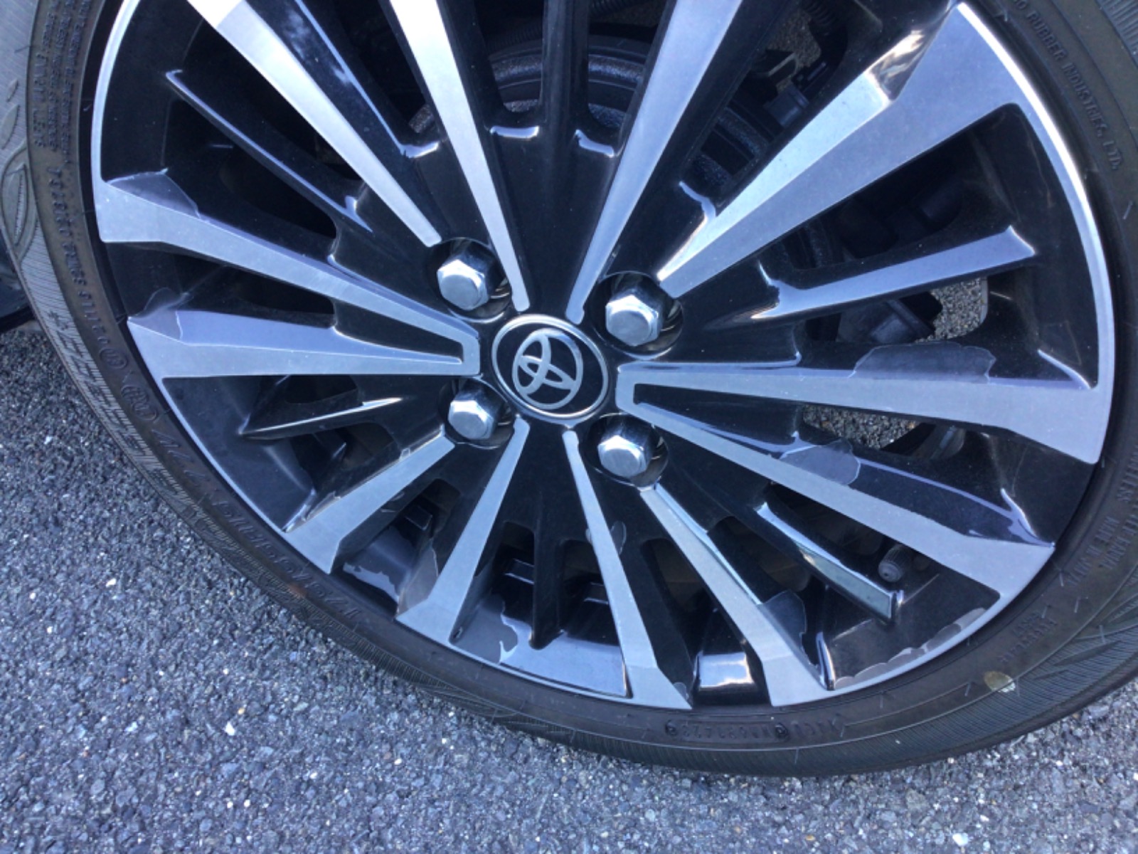 キズ・ヘコミ_64