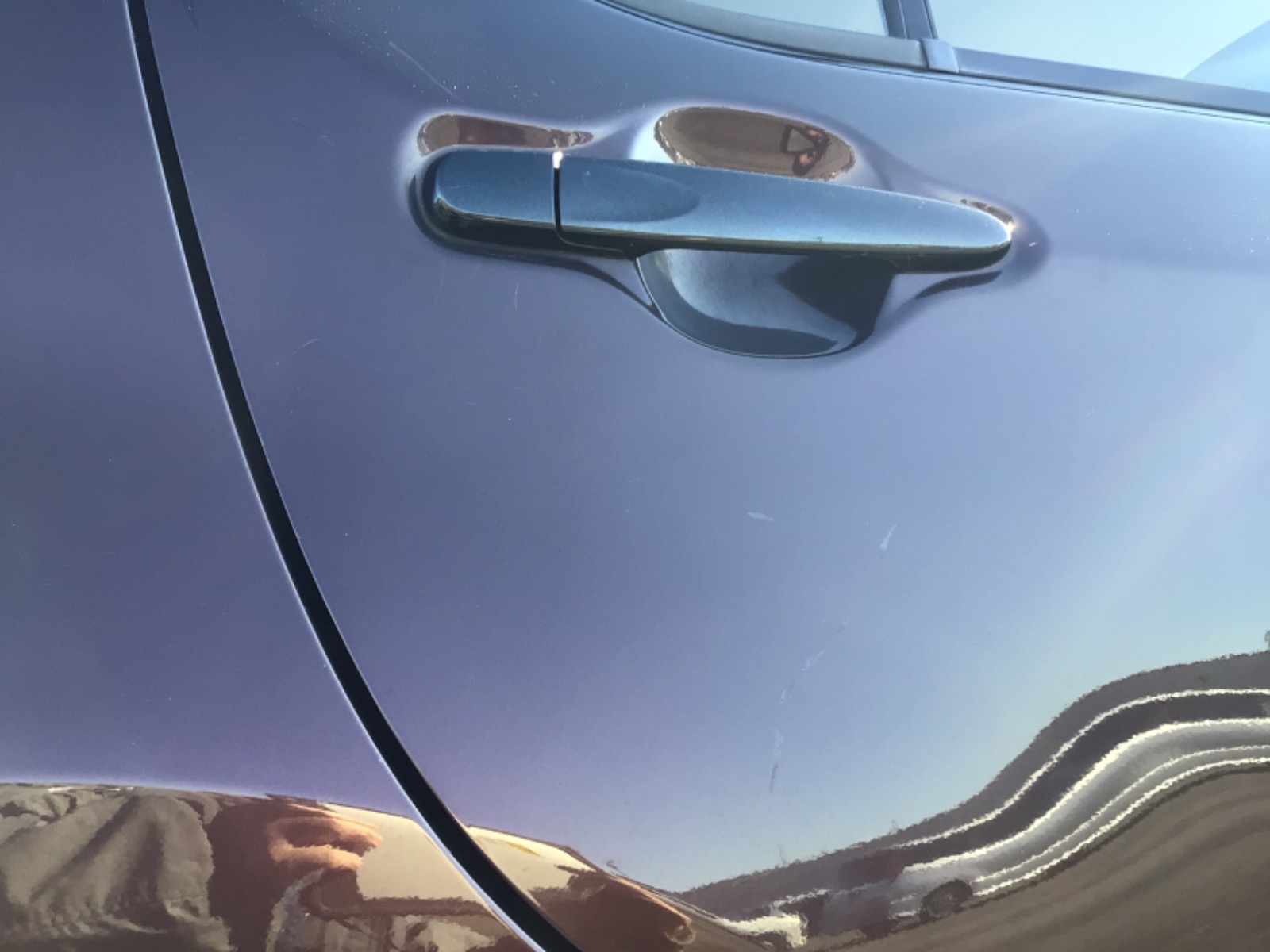 キズ・ヘコミ_26