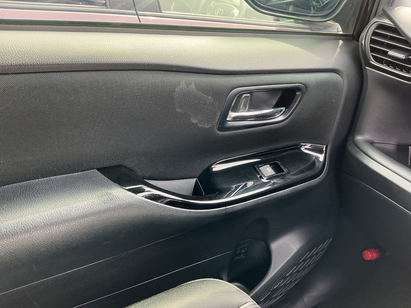 キズ・ヘコミ_66