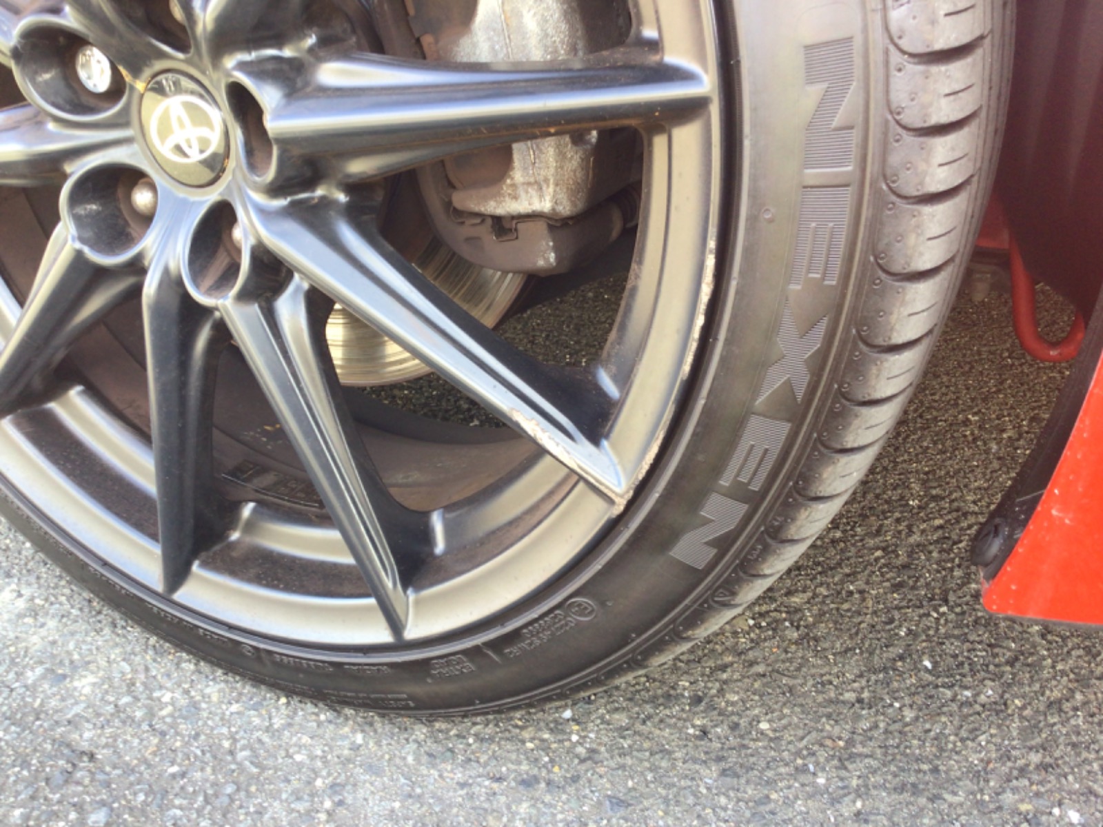 キズ・ヘコミ_60