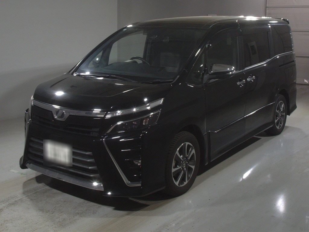 トヨタ ヴォクシー ZSキラメキ 7ニン