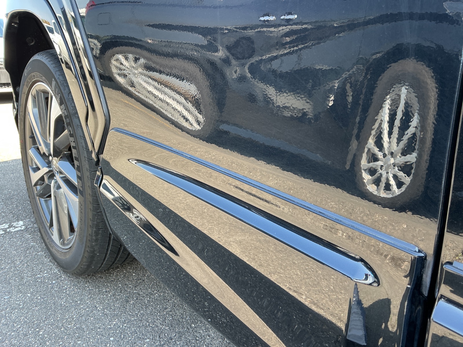 キズ・ヘコミ_26