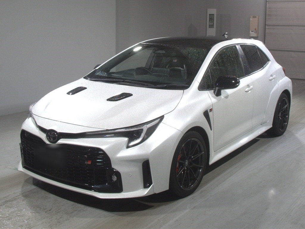 トヨタ GRカローラ RZ 4WD 6MT