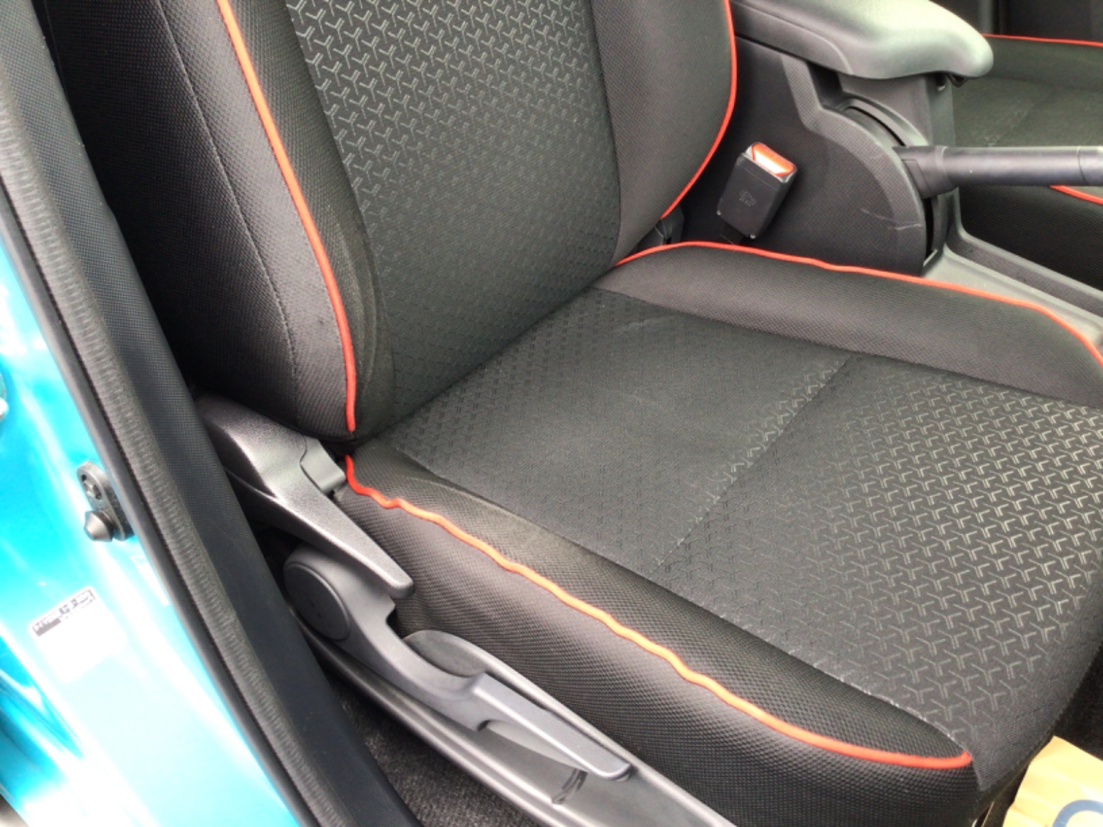 キズ・ヘコミ_64