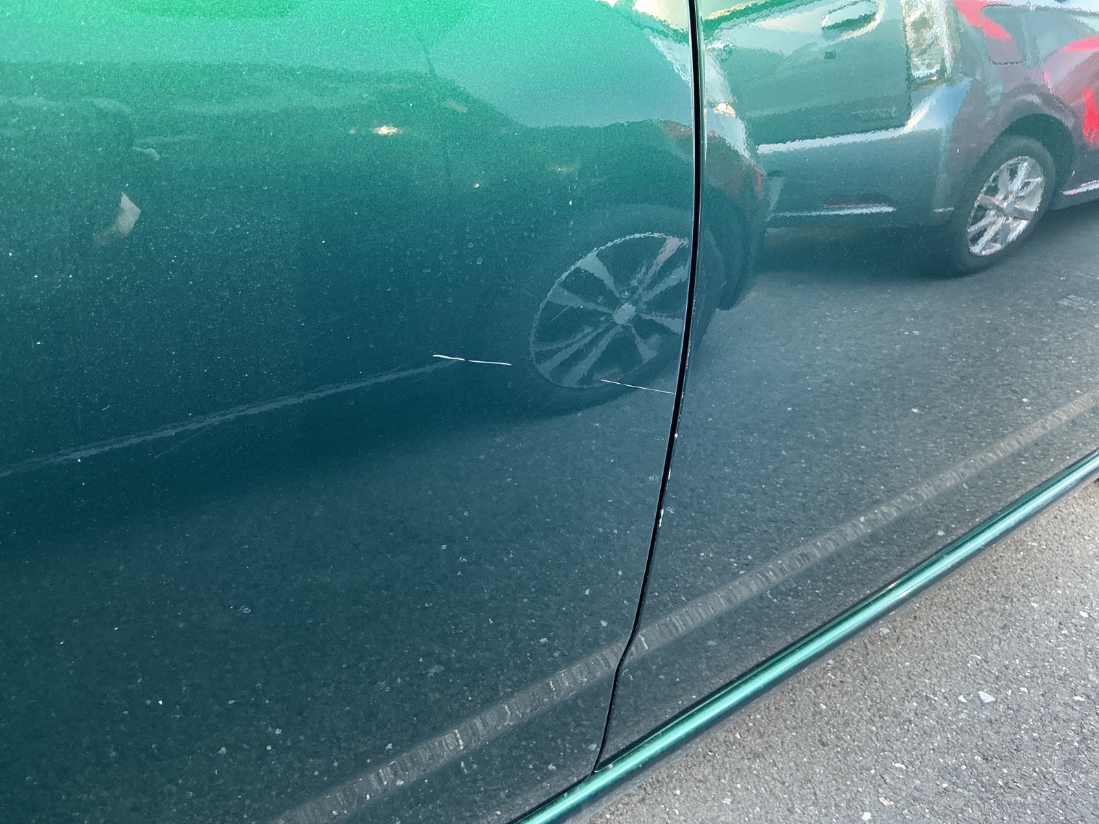 キズ・ヘコミ_26