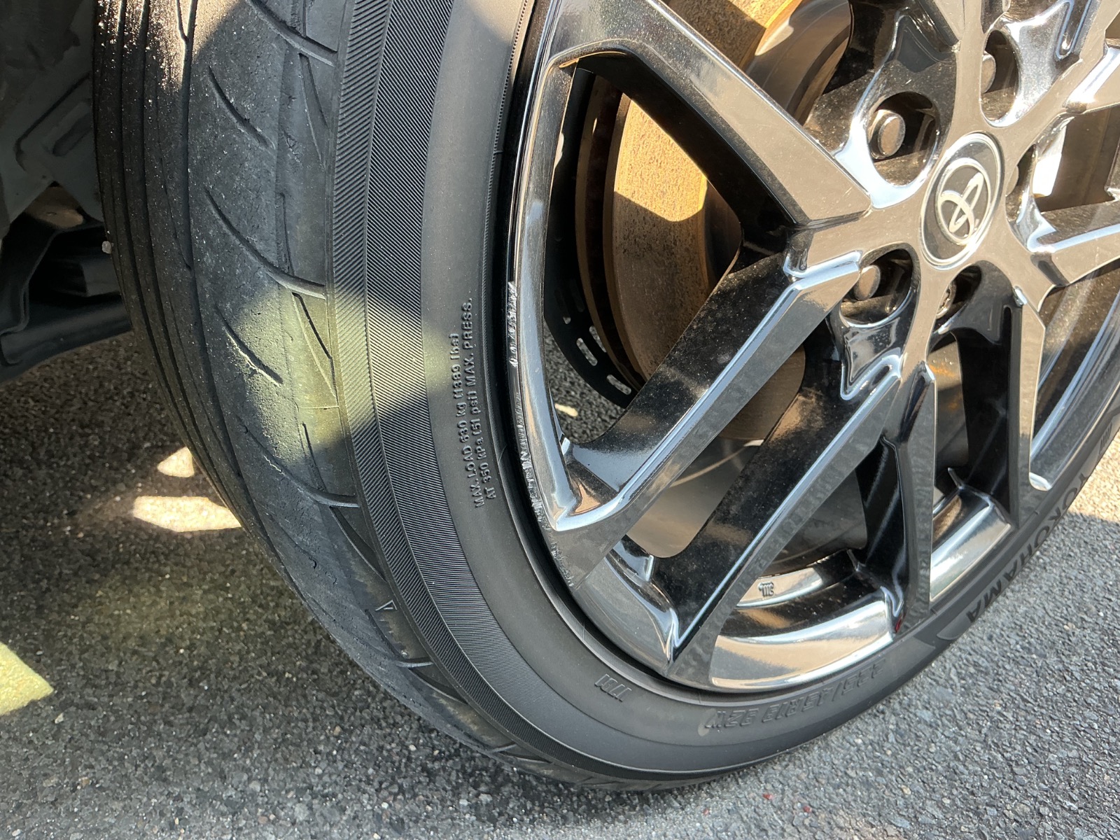 キズ・ヘコミ_60