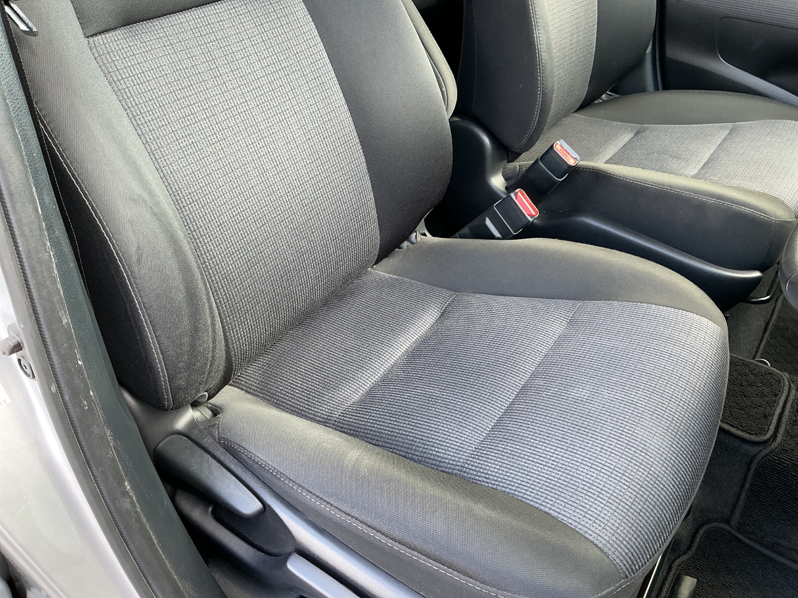 キズ・ヘコミ_64