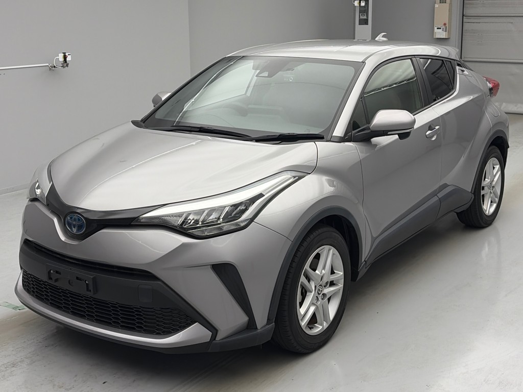 トヨタ C-HR HV S