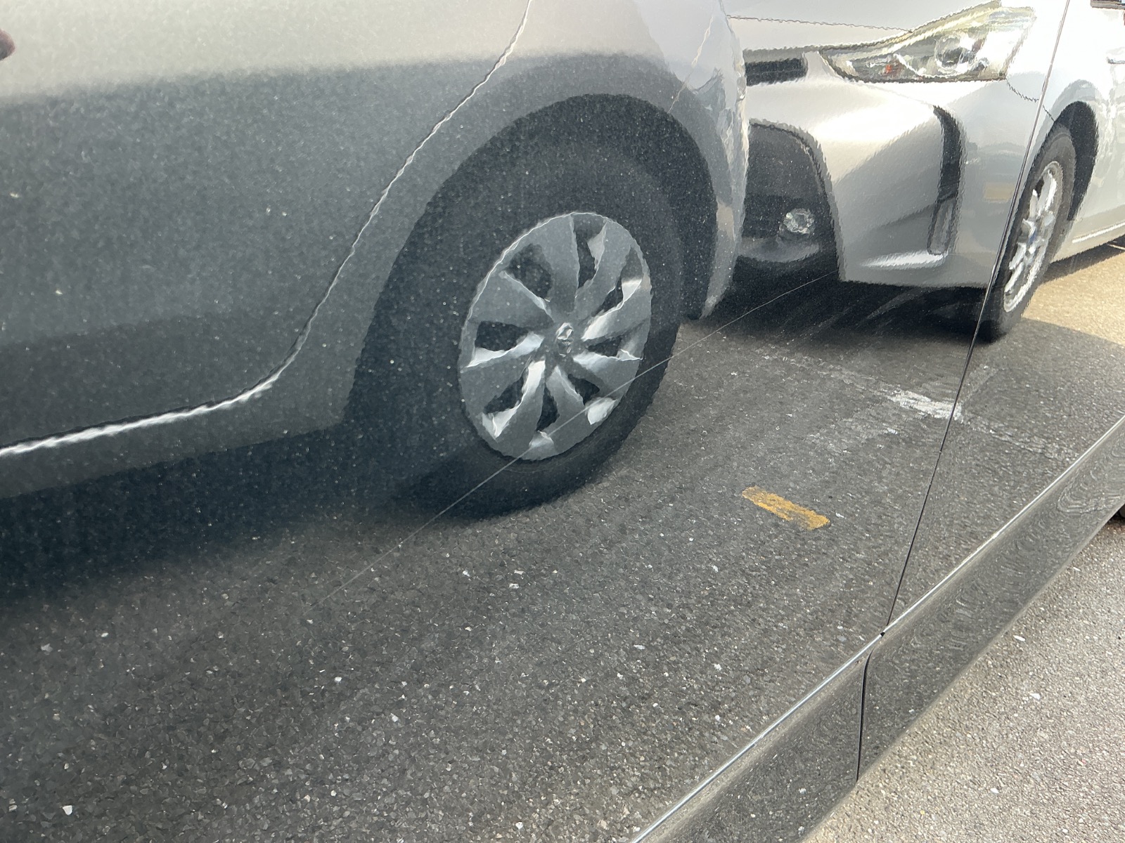 キズ・ヘコミ_17