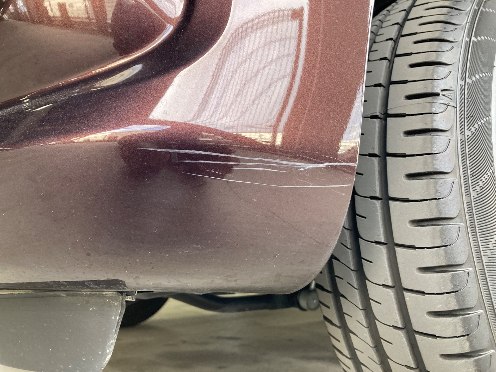 キズ・ヘコミ_05