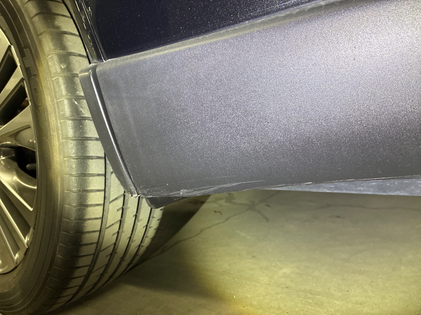 キズ・ヘコミ_27