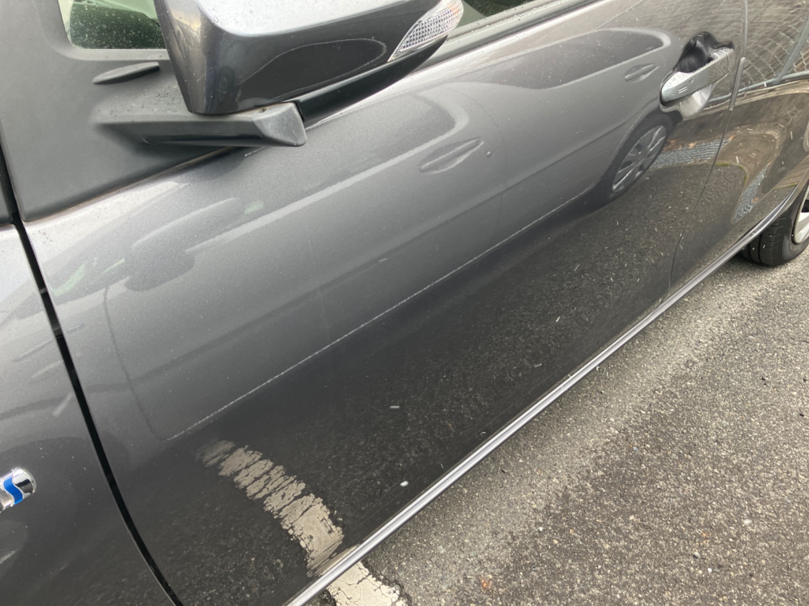 キズ・ヘコミ_17