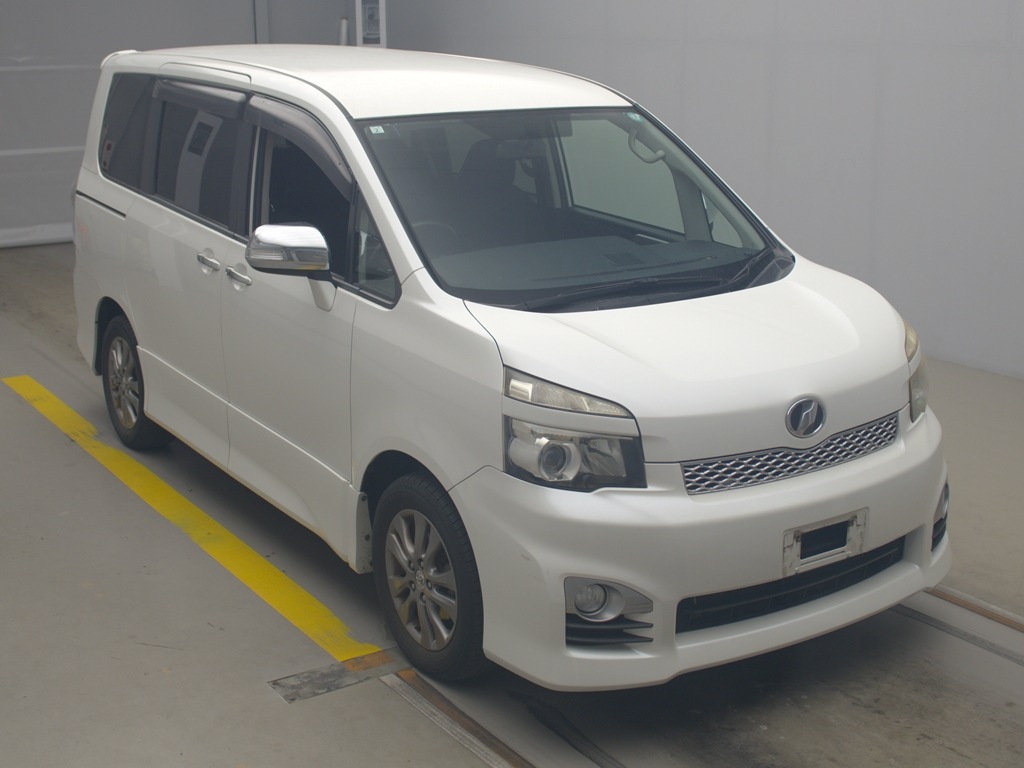 ヴォクシー ZS キラメキ