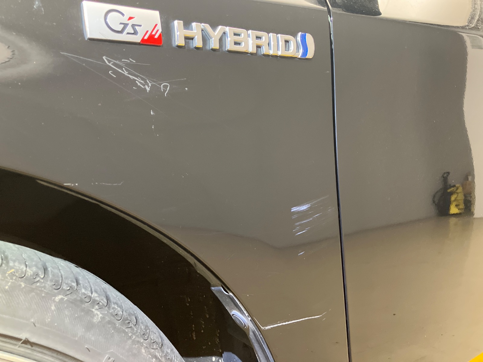 キズ・ヘコミ_11