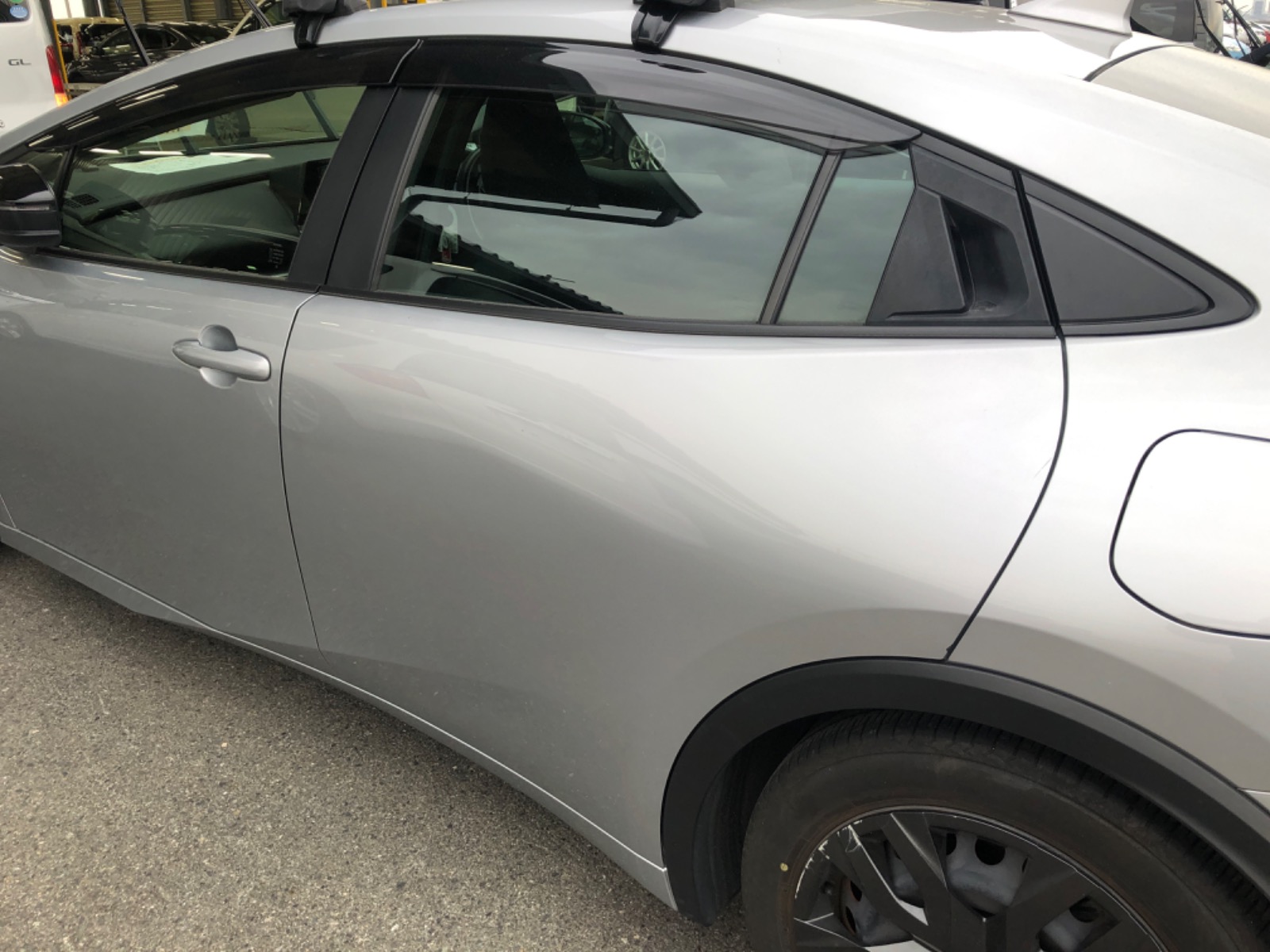 キズ・ヘコミ_64