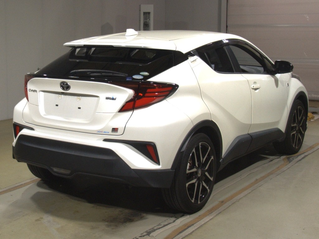 C-HR S GRスポーツ