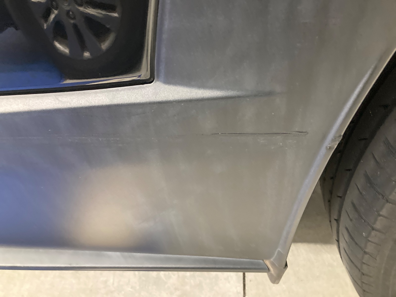 キズ・ヘコミ_25