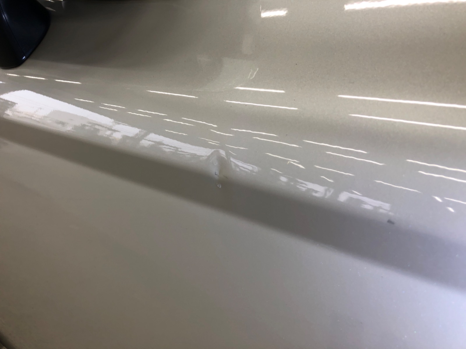 キズ・ヘコミ_16