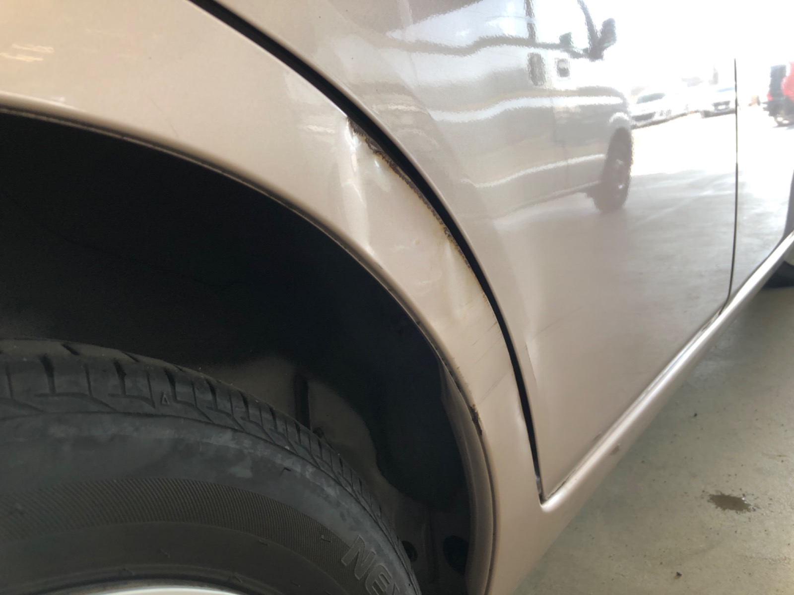 キズ・ヘコミ_40