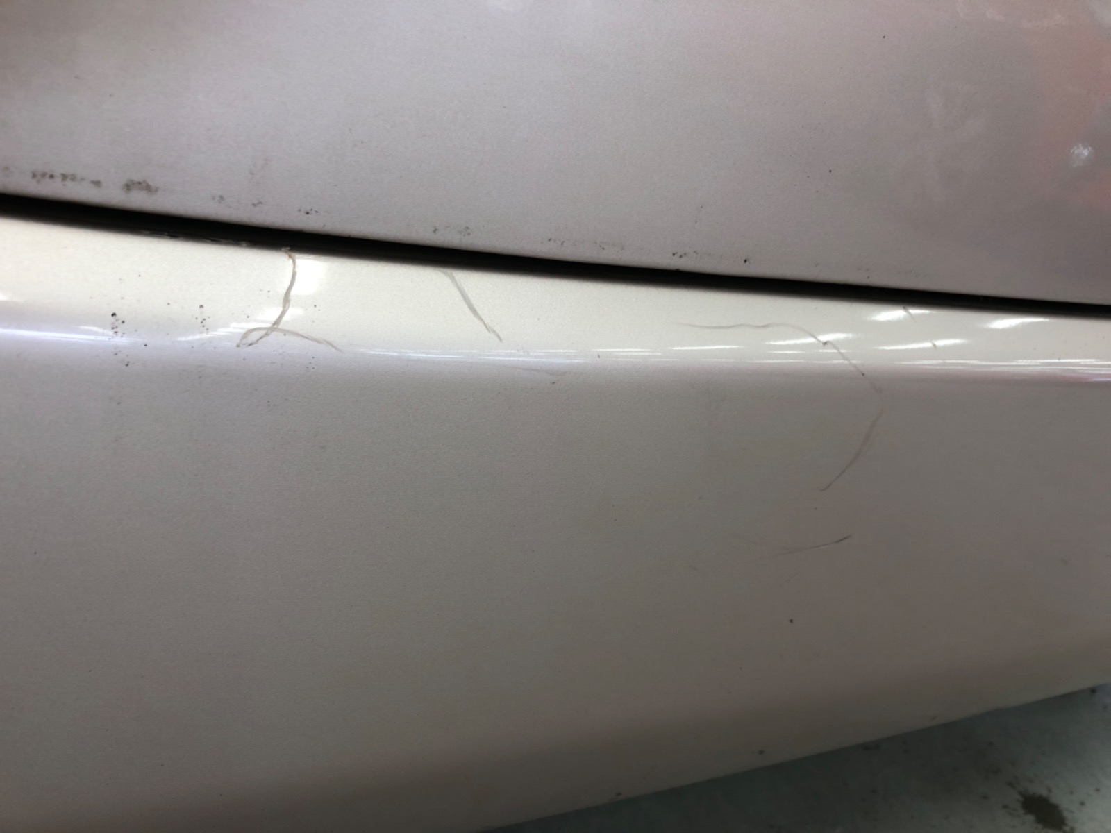 キズ・ヘコミ_55