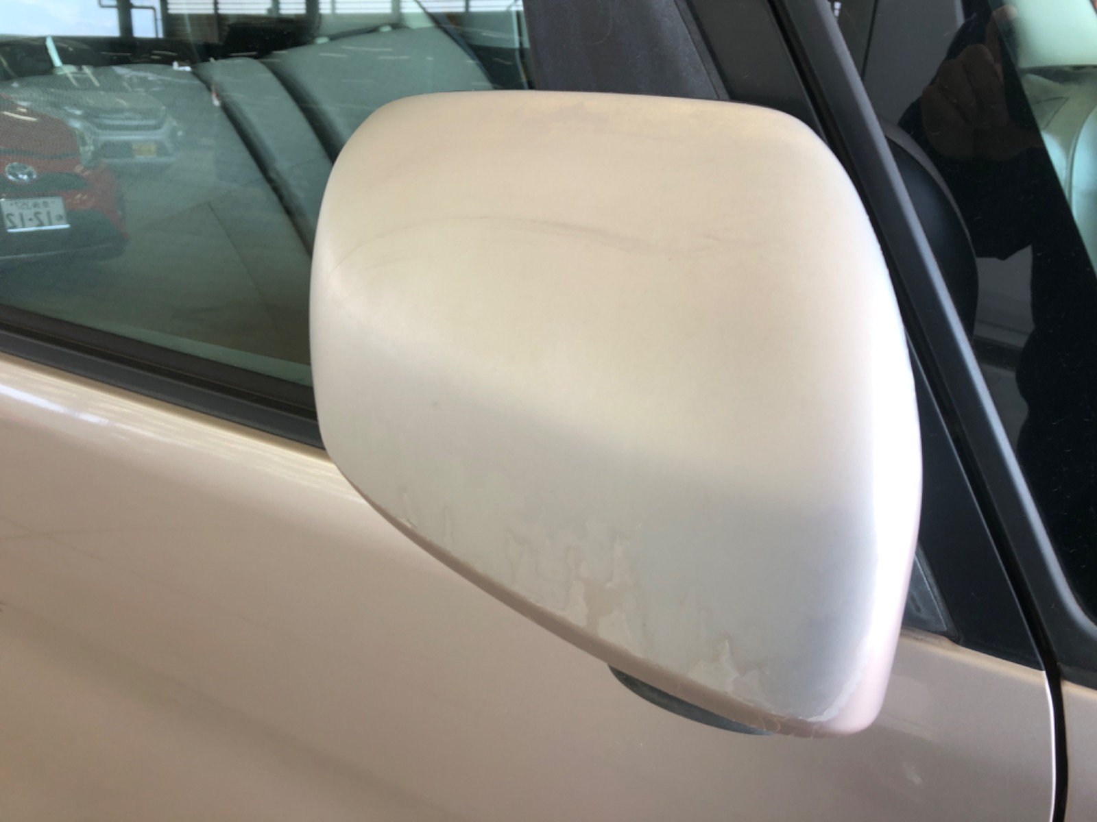 キズ・ヘコミ_64