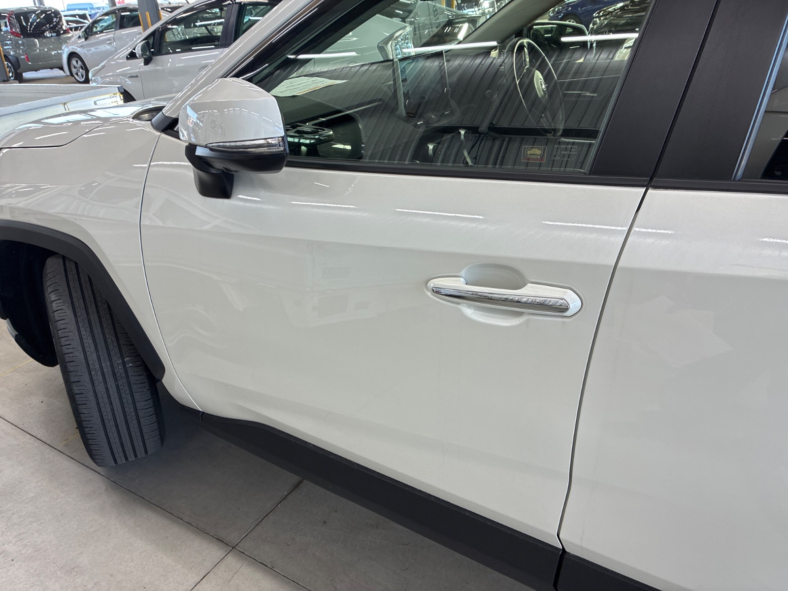 キズ・ヘコミ_65