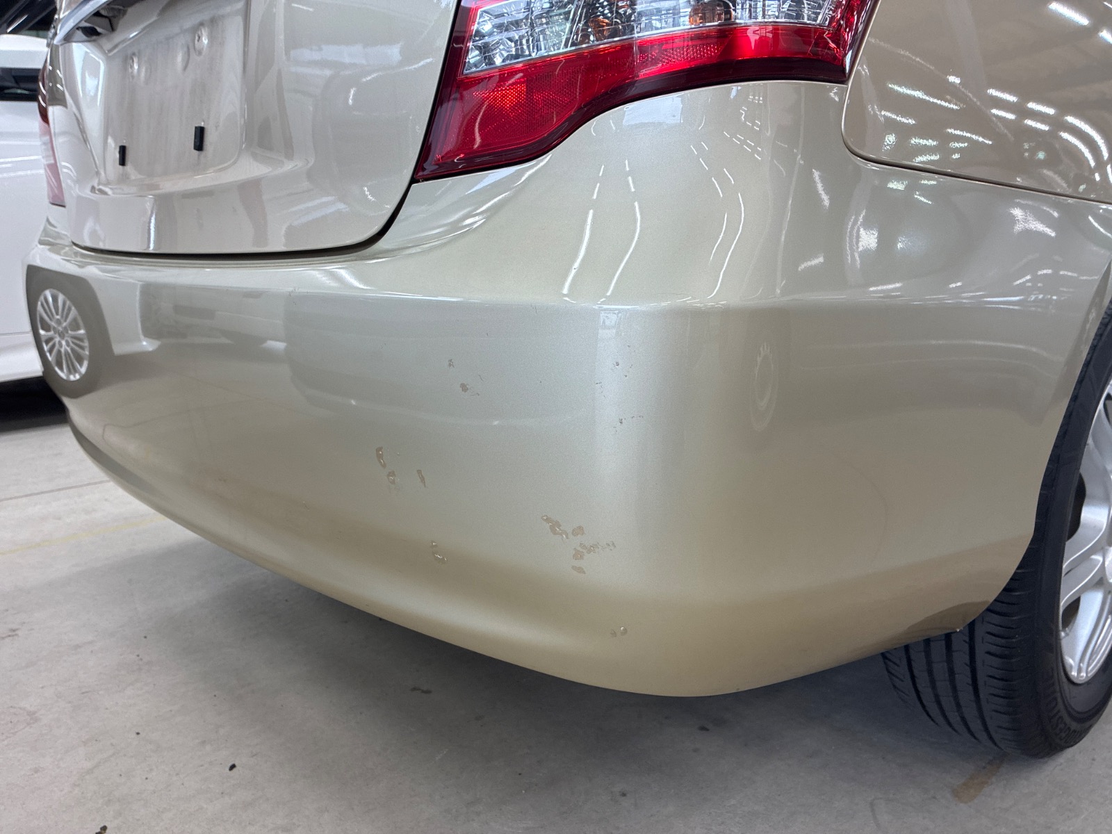 キズ・ヘコミ_56