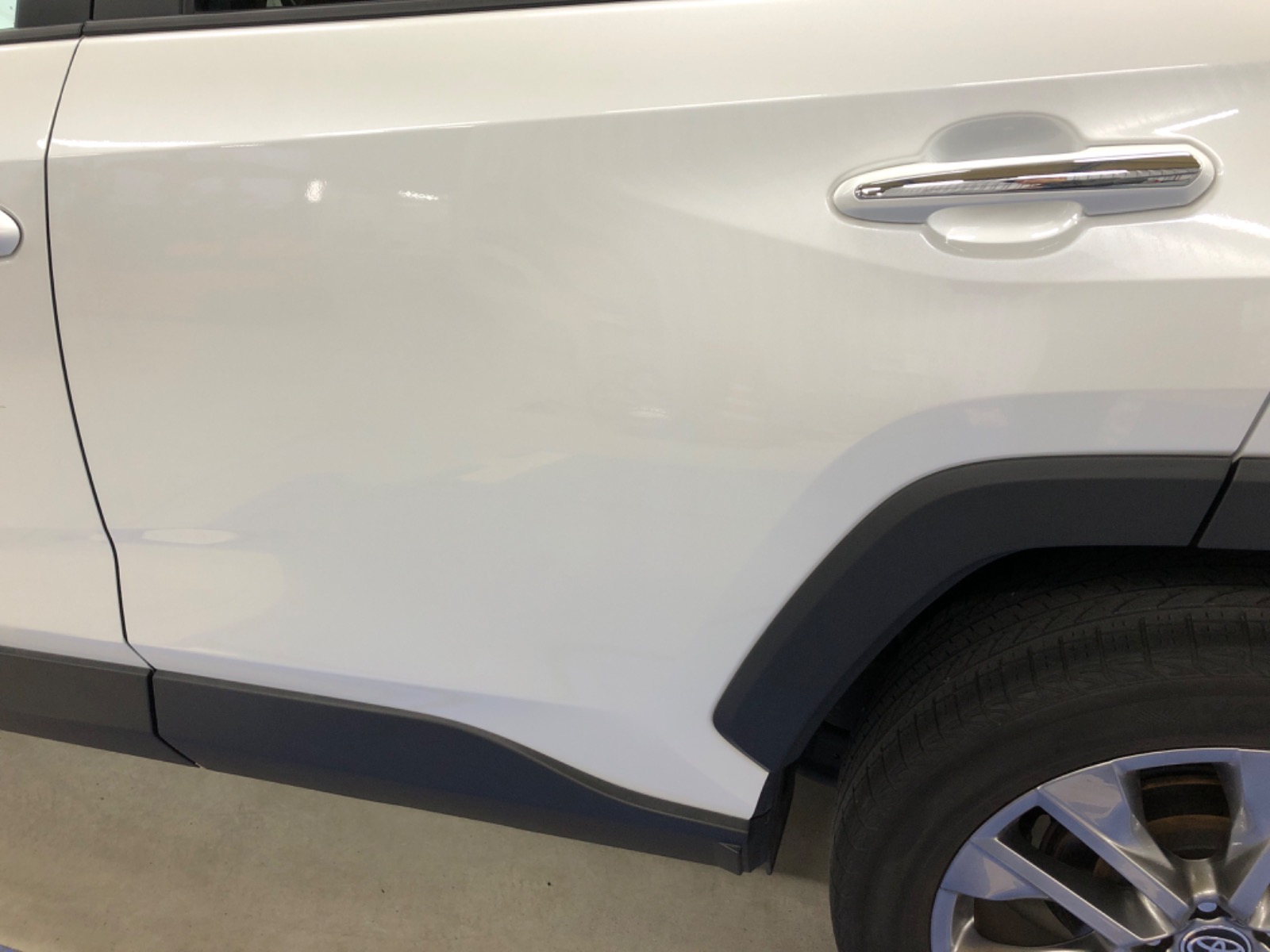 キズ・ヘコミ_24