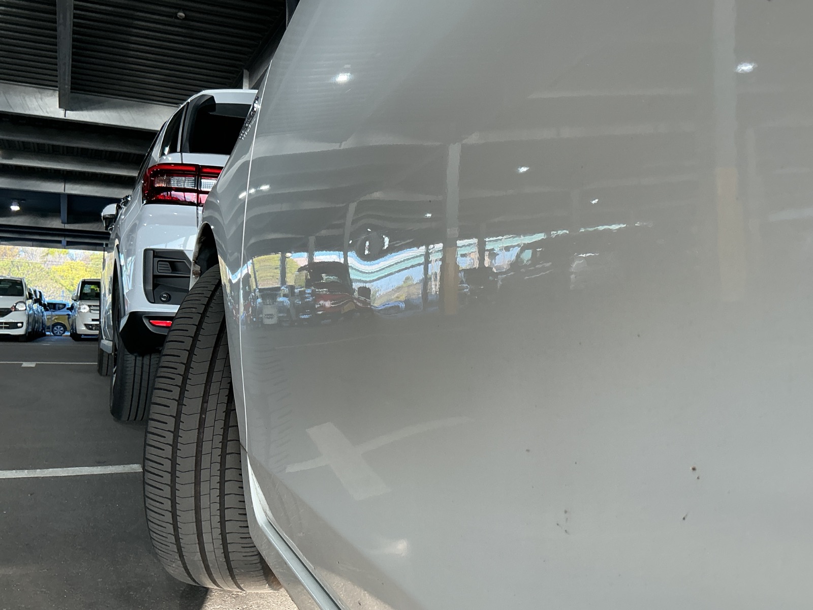 キズ・ヘコミ_16