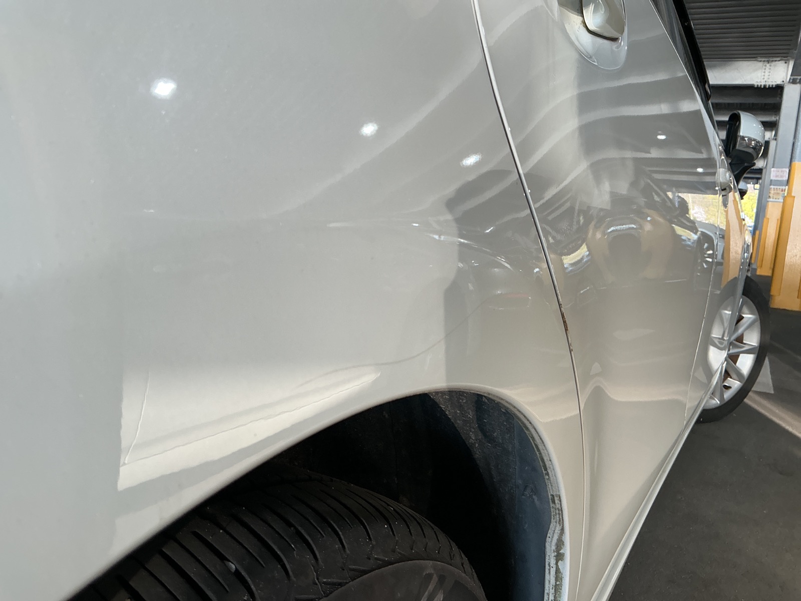 キズ・ヘコミ_40