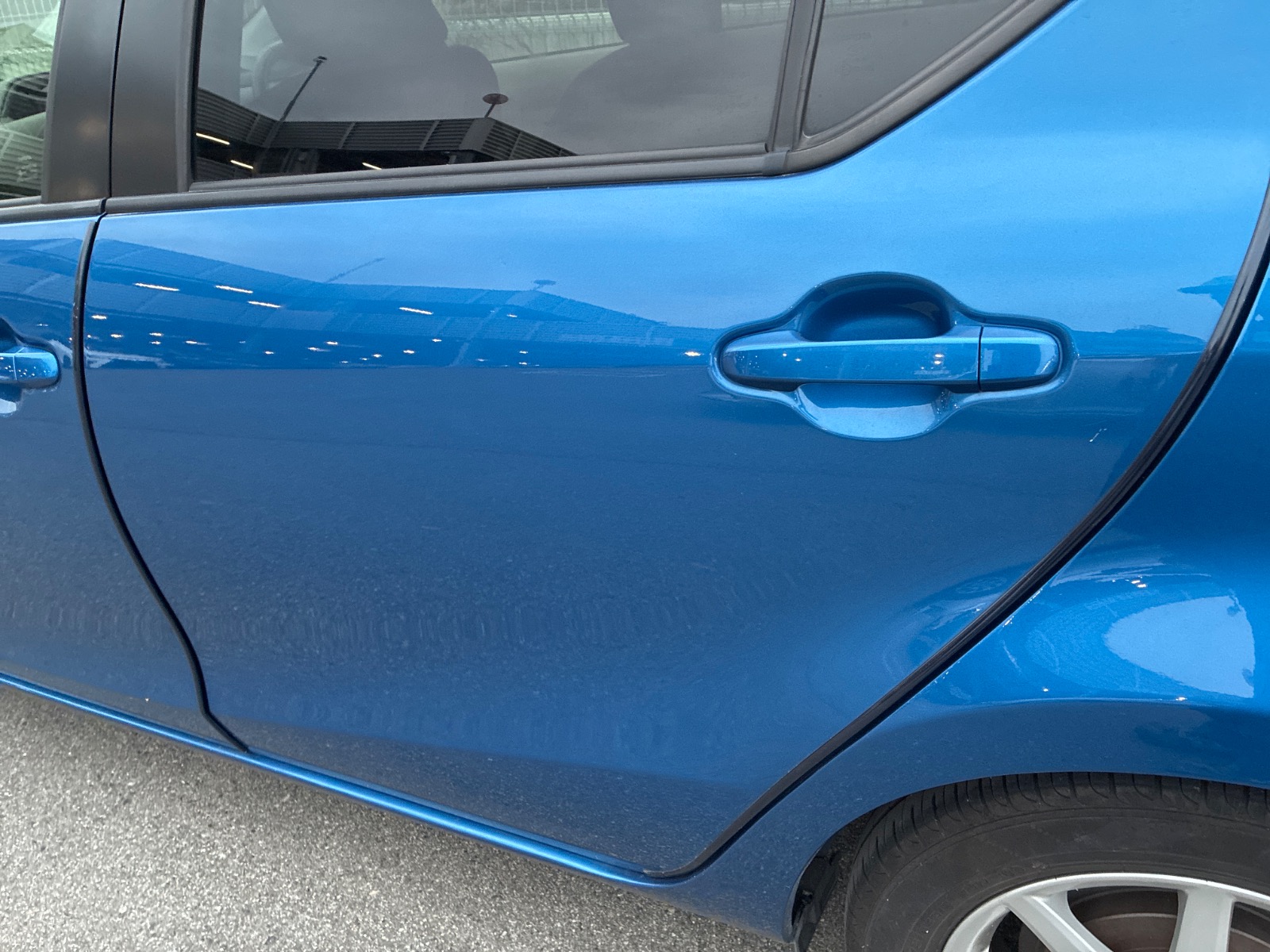 キズ・ヘコミ_65