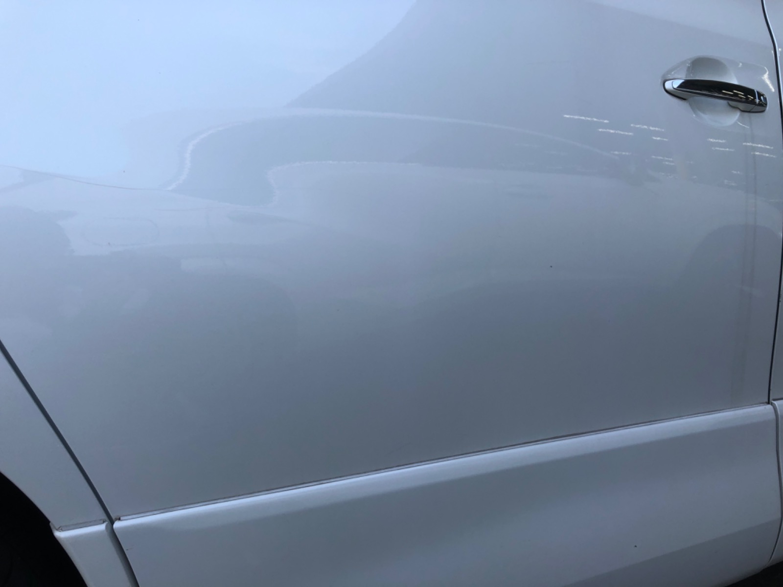 キズ・ヘコミ_27