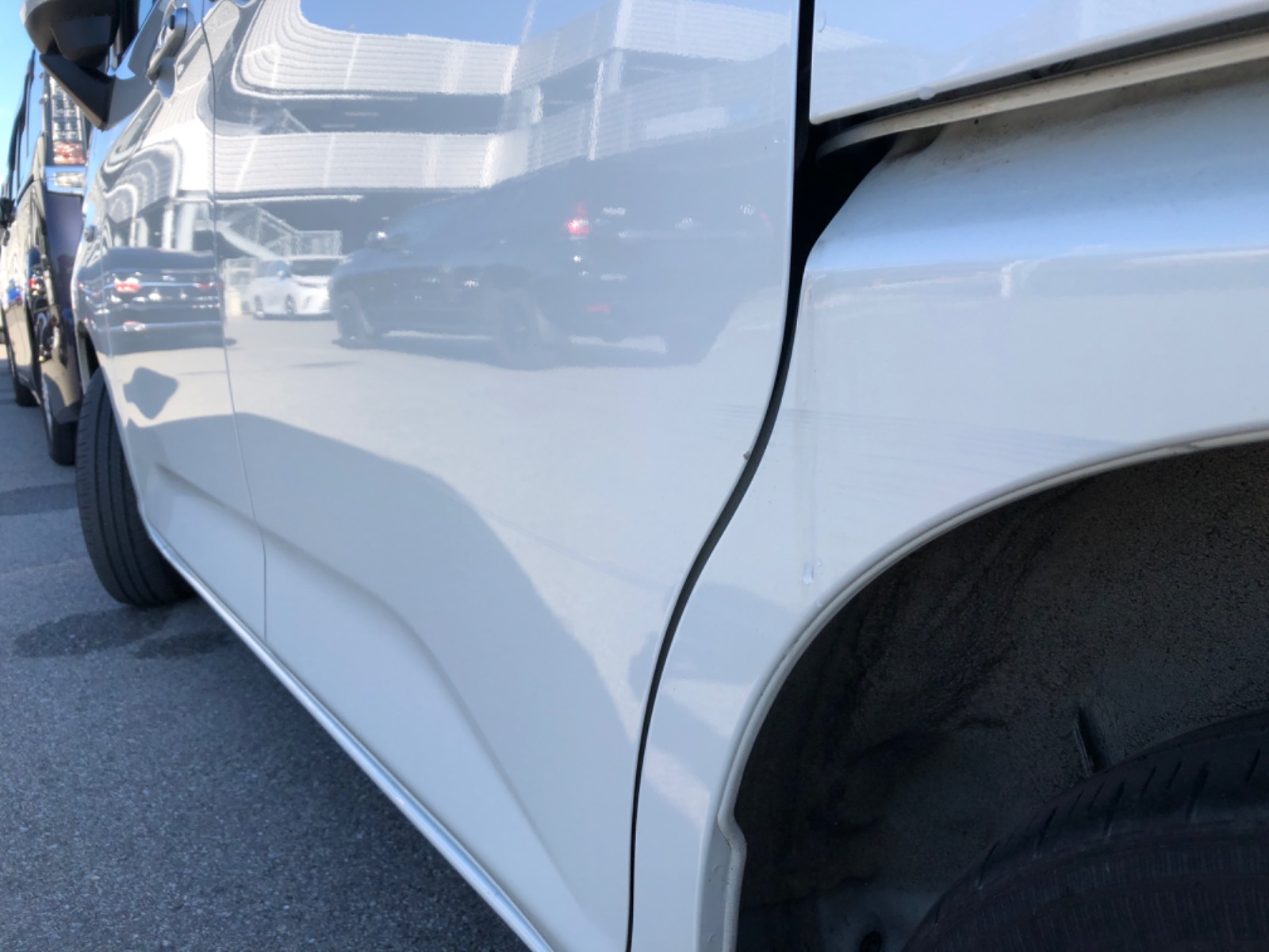 キズ・ヘコミ_25