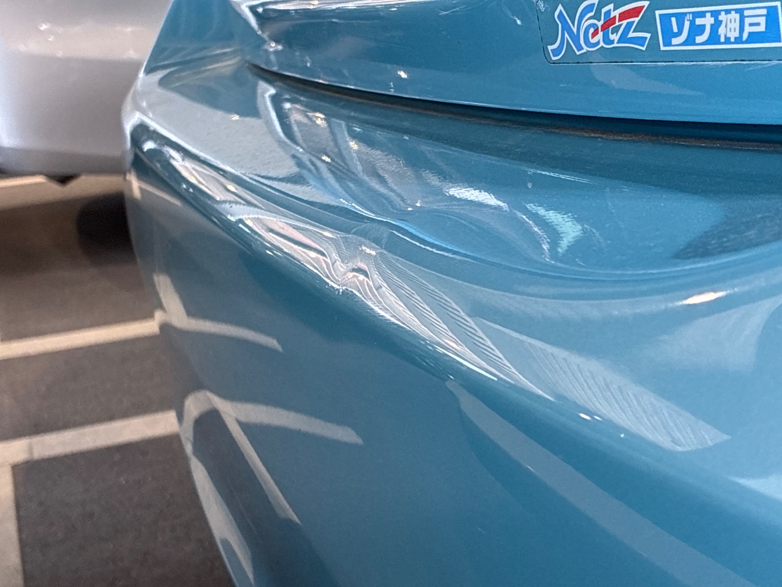 キズ・ヘコミ_56