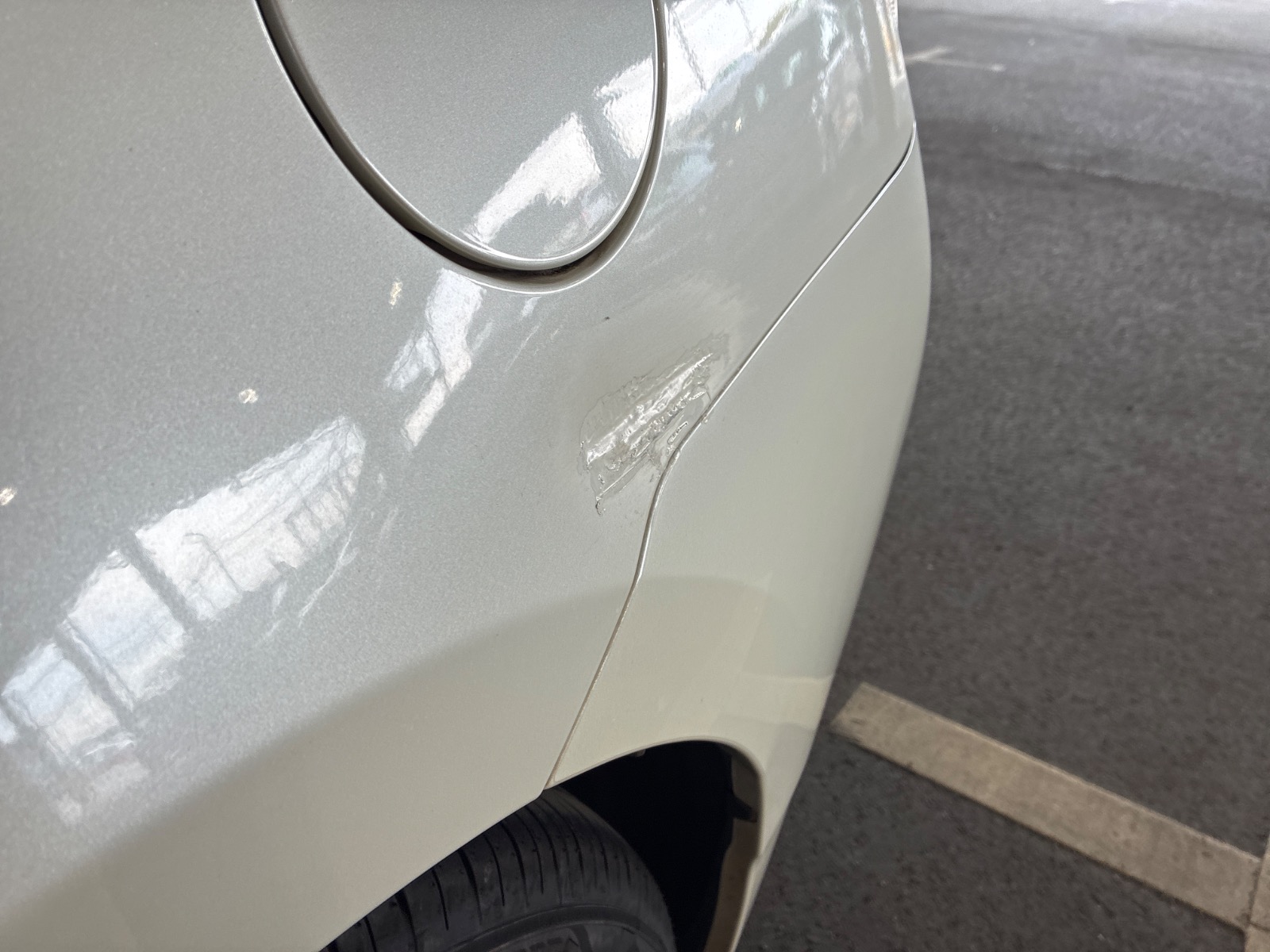 キズ・ヘコミ_39