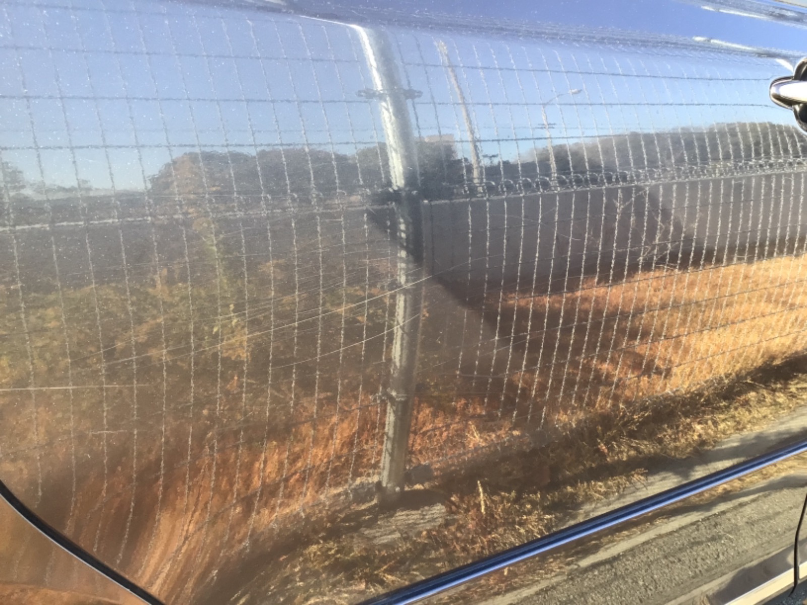 キズ・ヘコミ_27