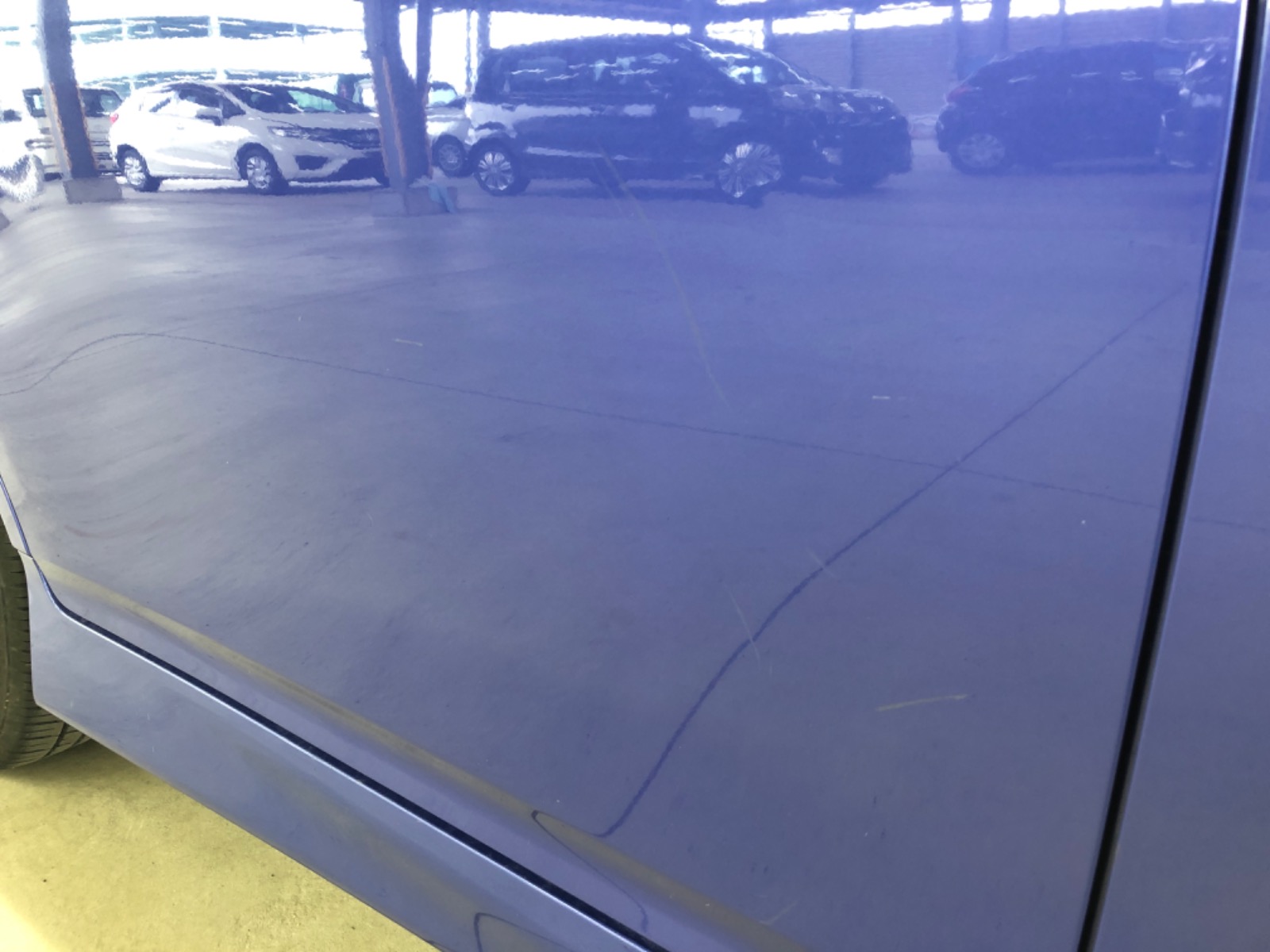 キズ・ヘコミ_27