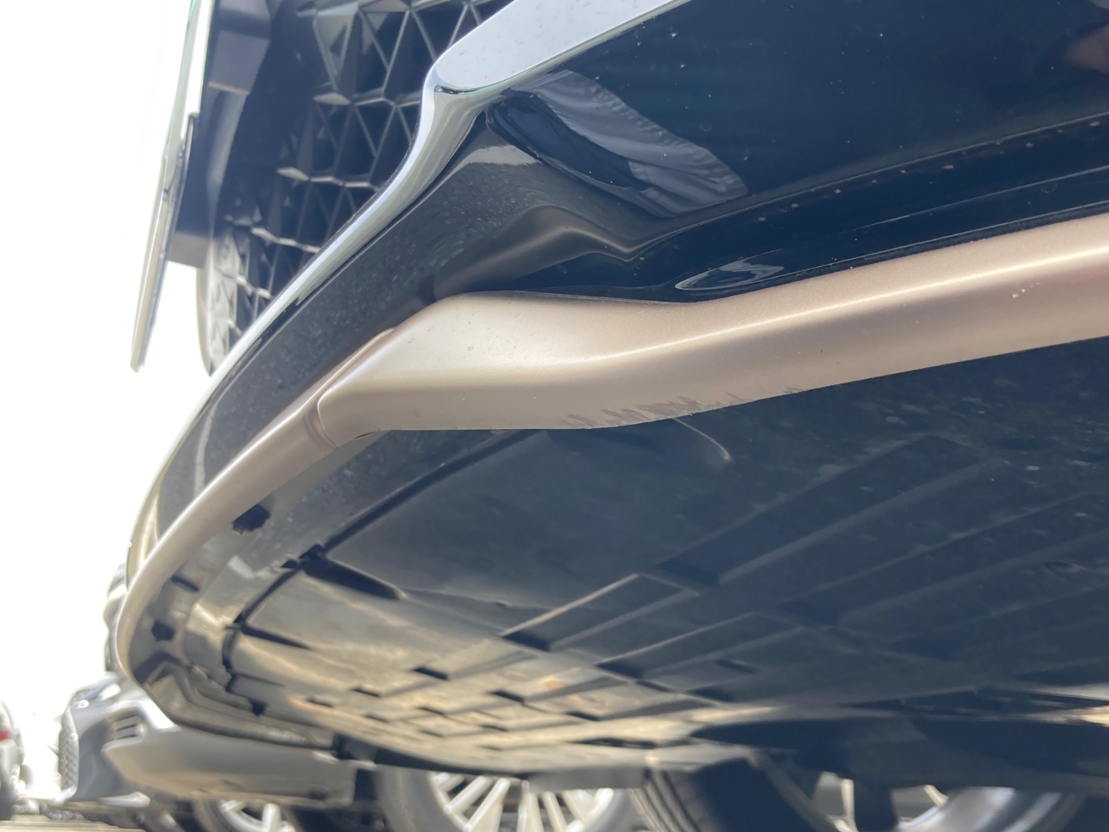 キズ・ヘコミ_05