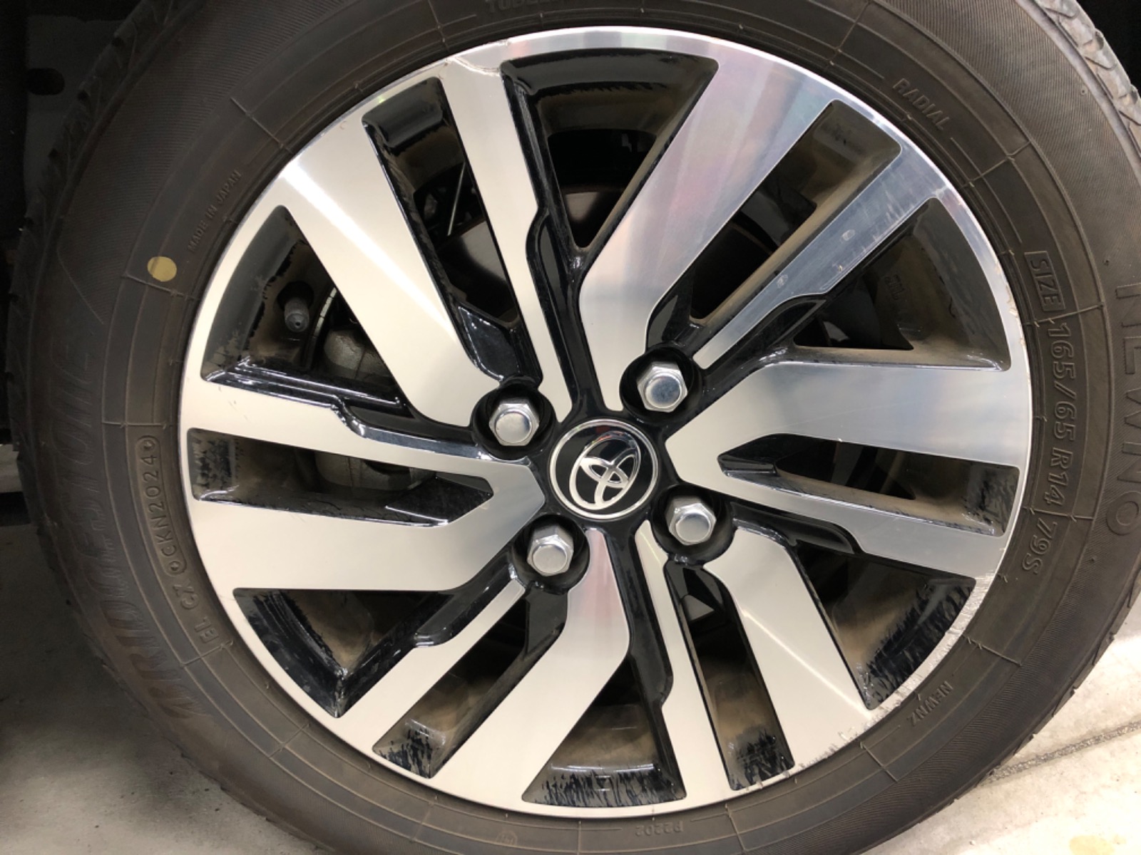 キズ・ヘコミ_59