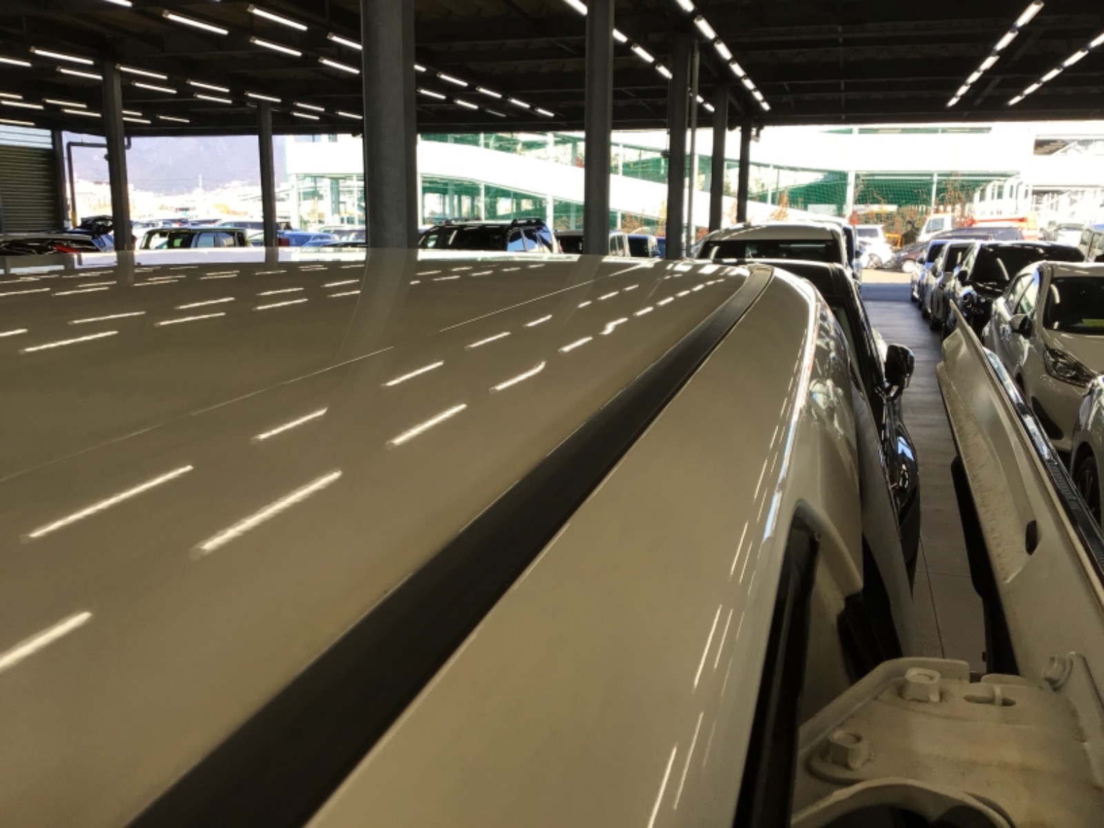 キズ・ヘコミ_64