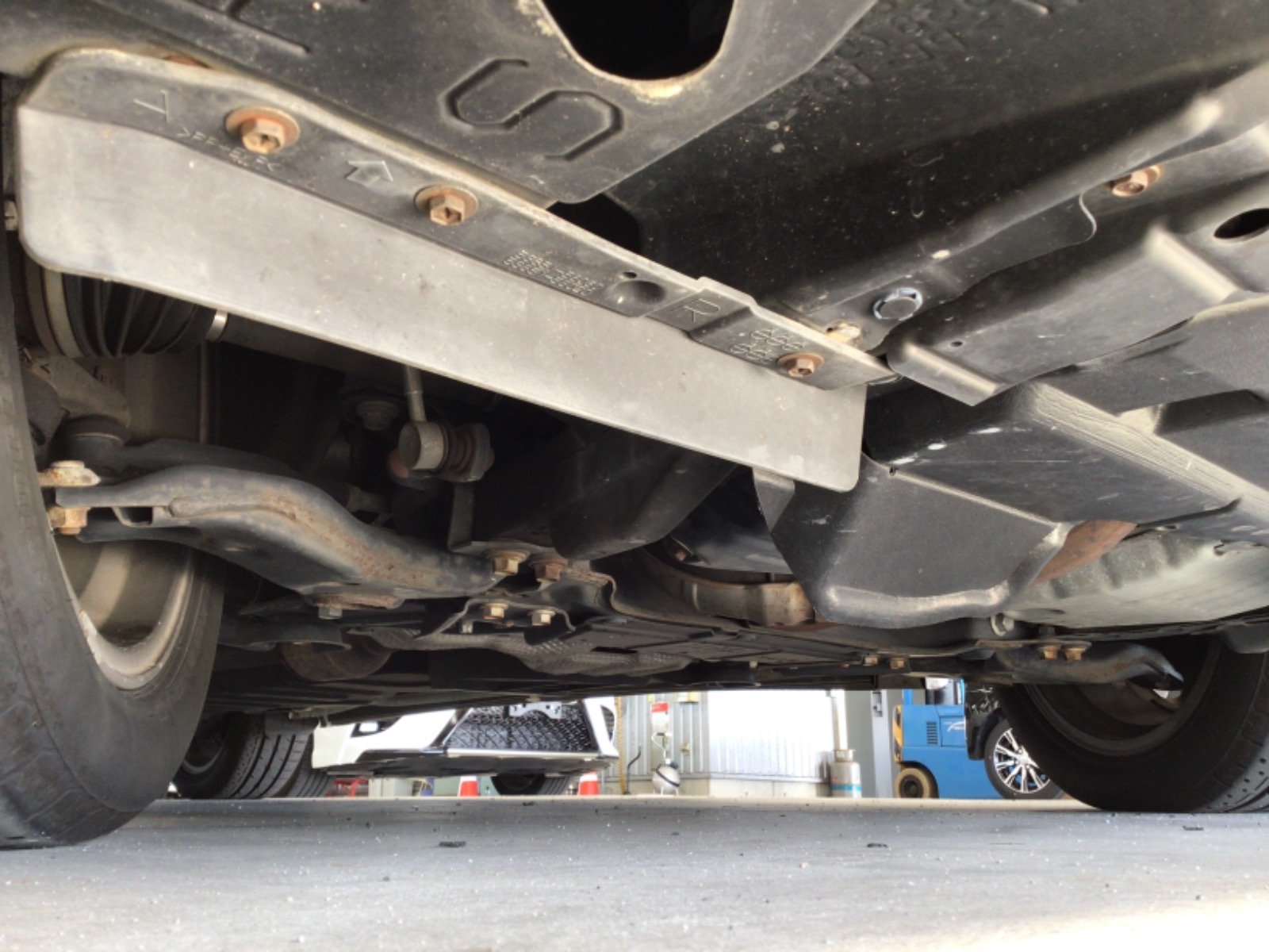 キズ・ヘコミ_66