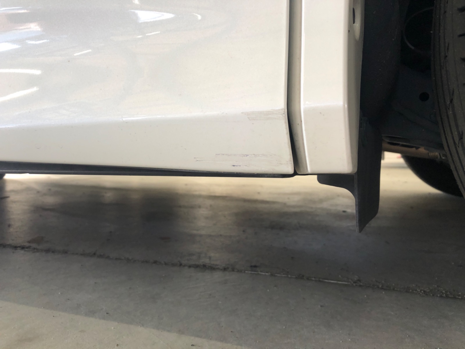 キズ・ヘコミ_25