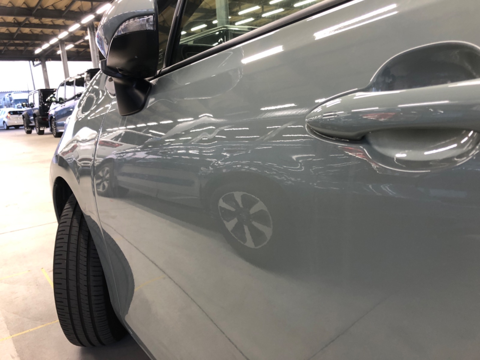 キズ・ヘコミ_16