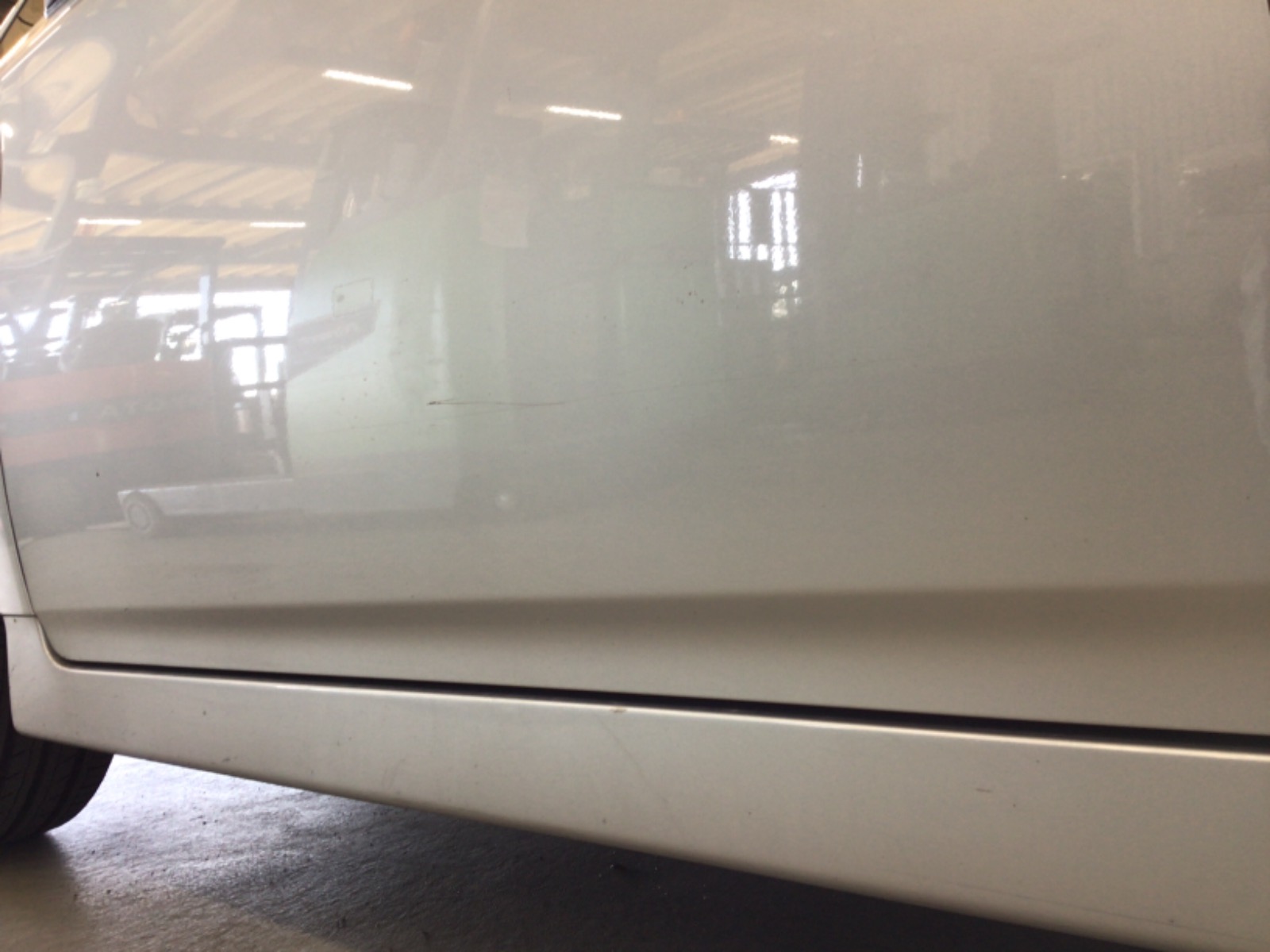 キズ・ヘコミ_17