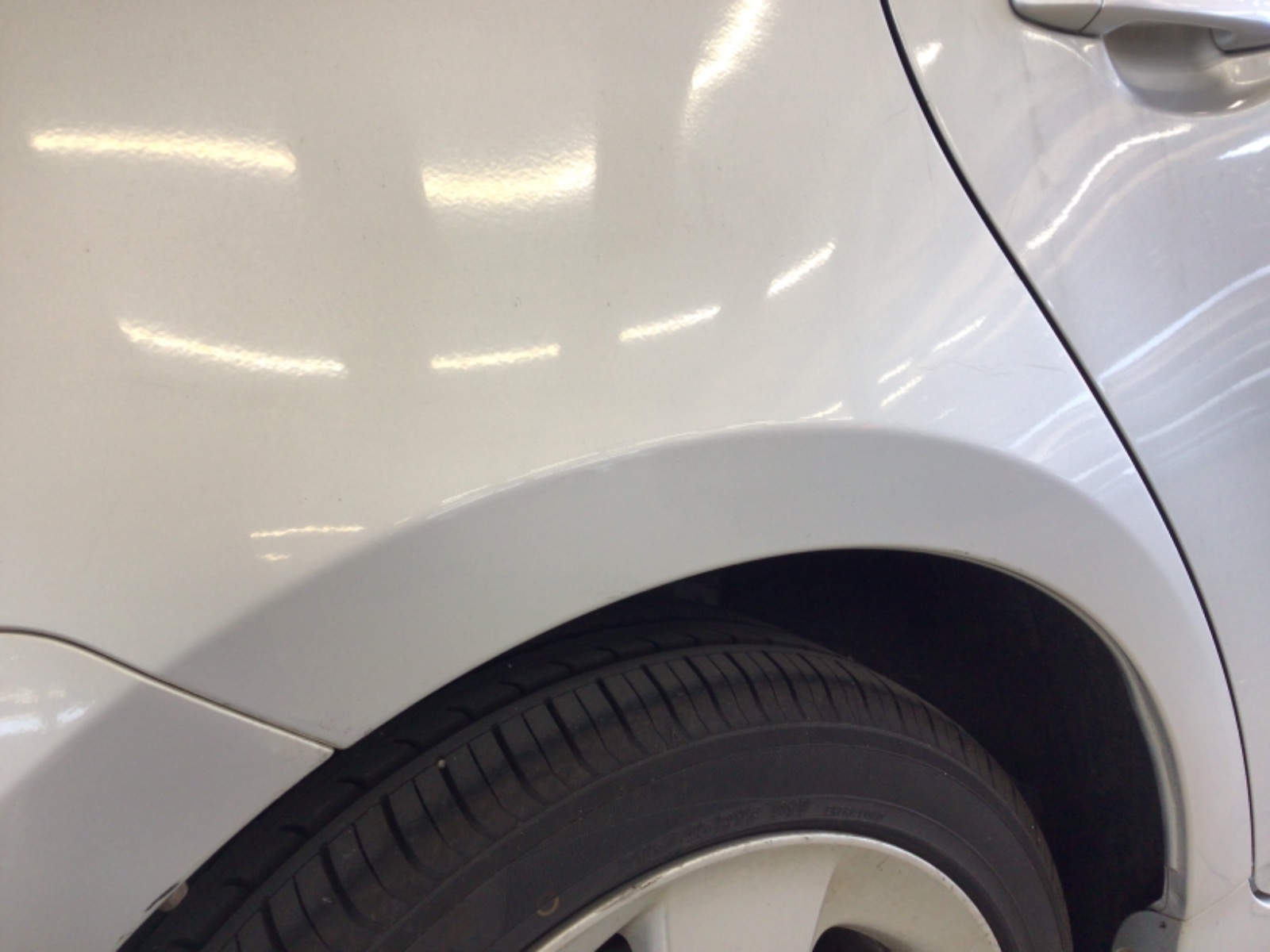 キズ・ヘコミ_40