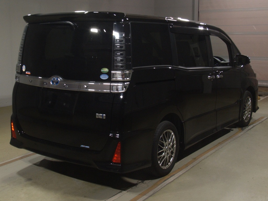 ヴォクシーHV ZSキラメキ3