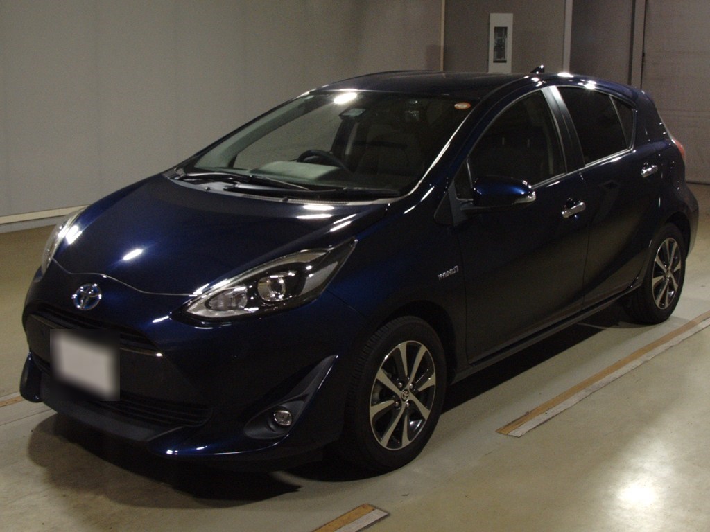 アクア Sスタイルブラック