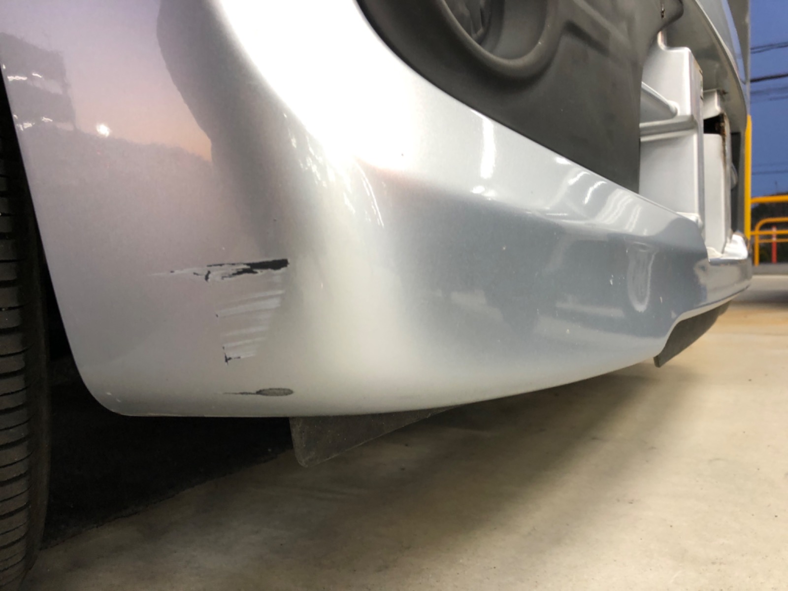 キズ・ヘコミ_06