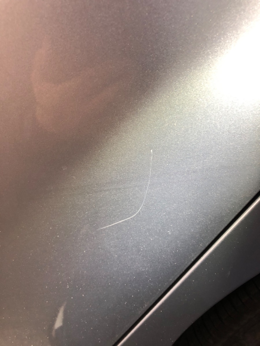 キズ・ヘコミ_24